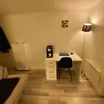 Cozy Flat Near Ishavskatedralen アパート トロムソ