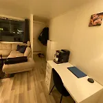 Cozy Flat Near Ishavskatedralen アパート